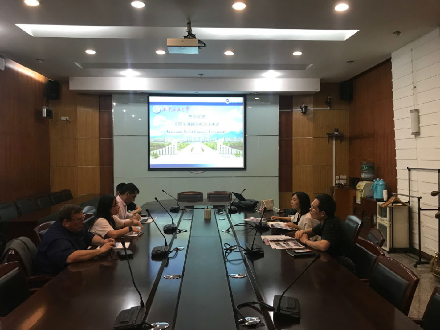 美国圣弗朗西斯大学石油工程系来我校访问座谈